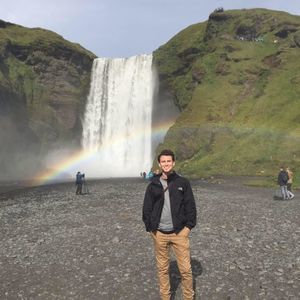 Meet your Posher, Keegan